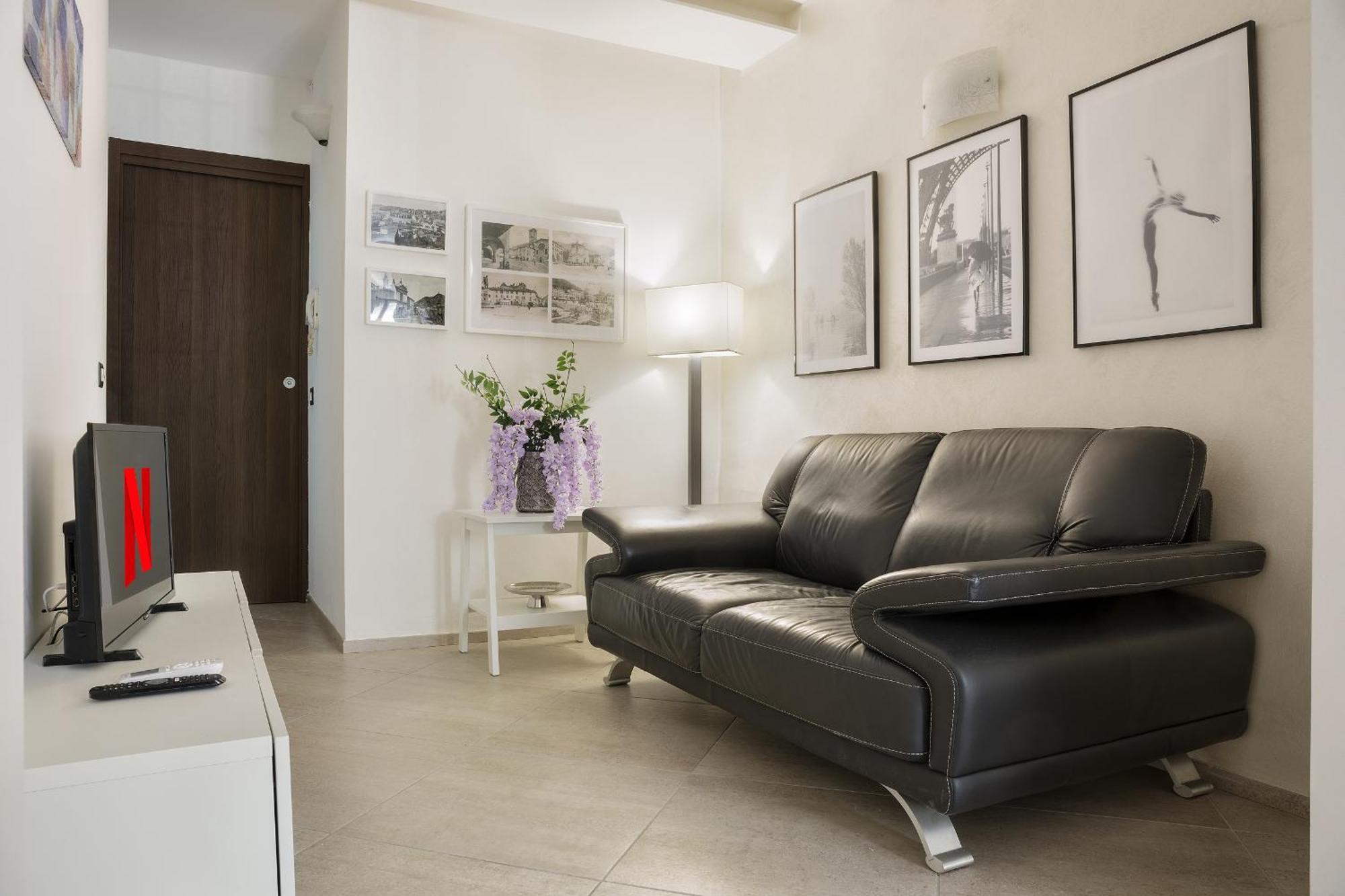 Il Glicine Apartment Montano Lucino ภายนอก รูปภาพ